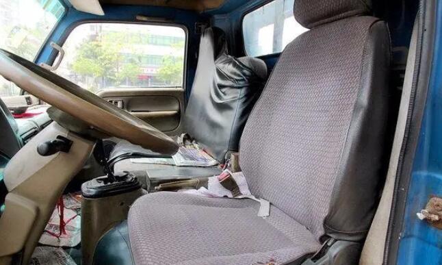 truck seat supplier