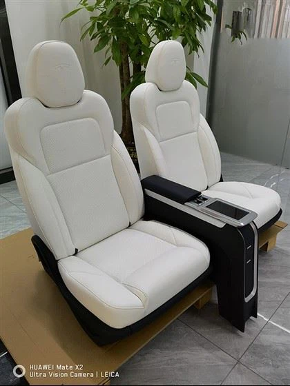 Tesla Model Y 새로운 인테리어 업그레이드 자동차 뒷좌석 키트