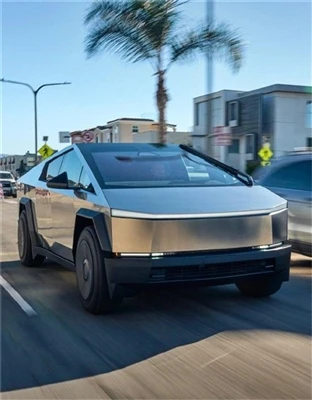 Tesla Cybertruck HD 디테일 노출