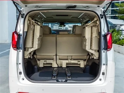 도요타 알파드 X (8-;7dSeater)