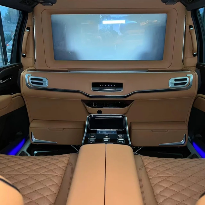 car with partition